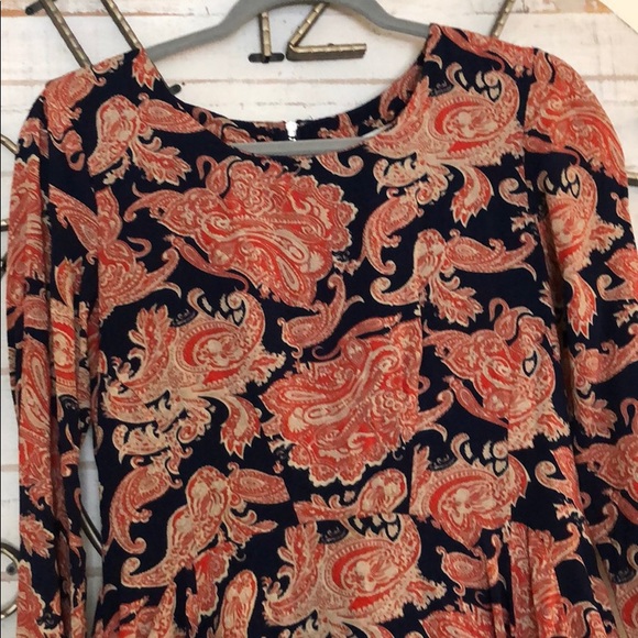 Pattern Dress - Picture 3 of 6